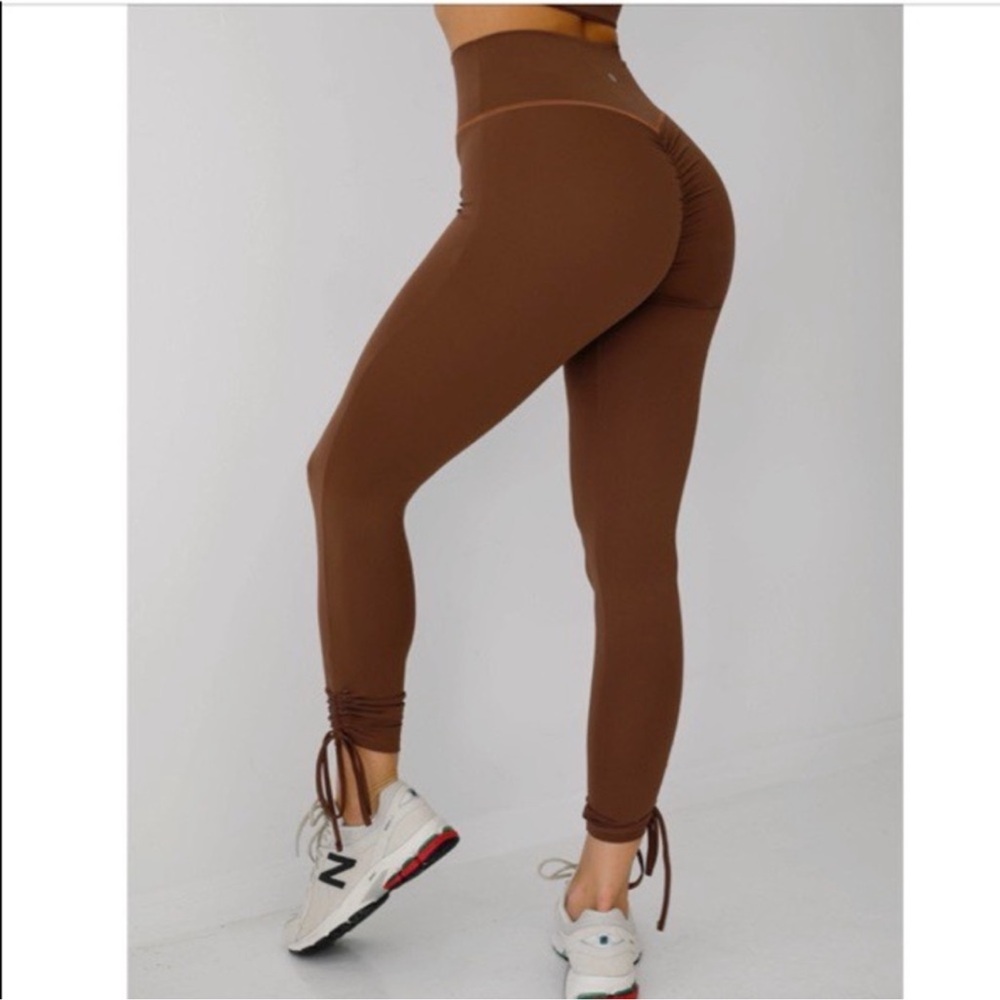 Tiger Mist Active Brown High-Waisted Leggings with Drawstring